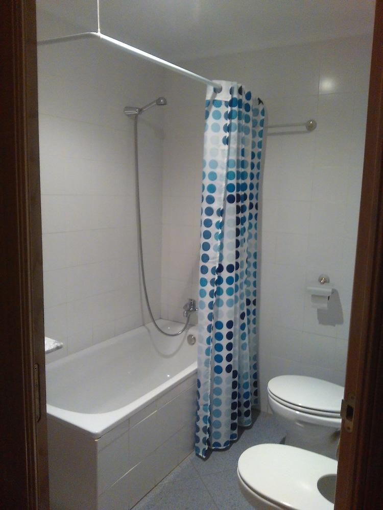 Hostal Miraflor De Las Cadenas Cuacos De Yuste Eksteriør billede